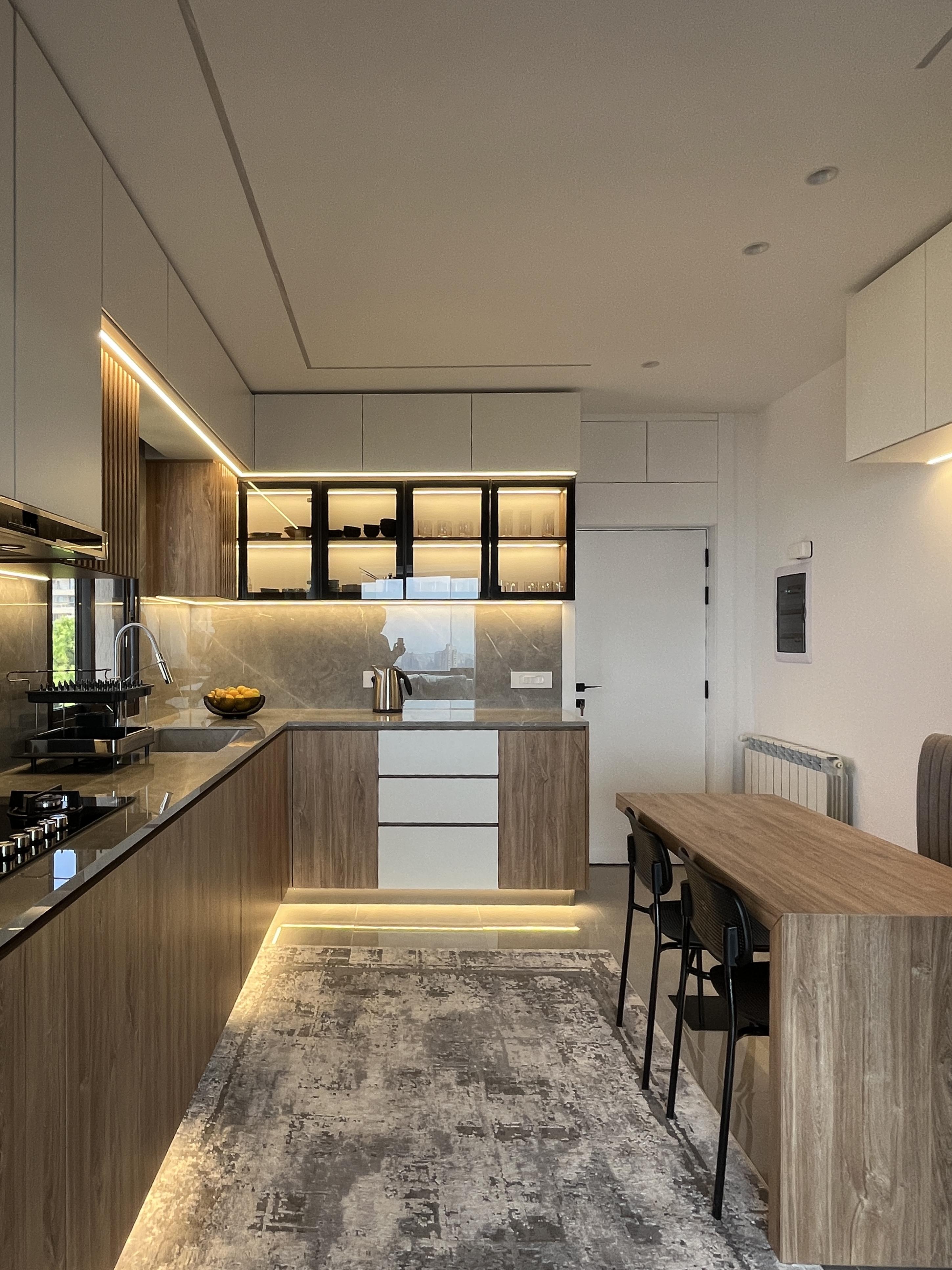 Light Kitchen